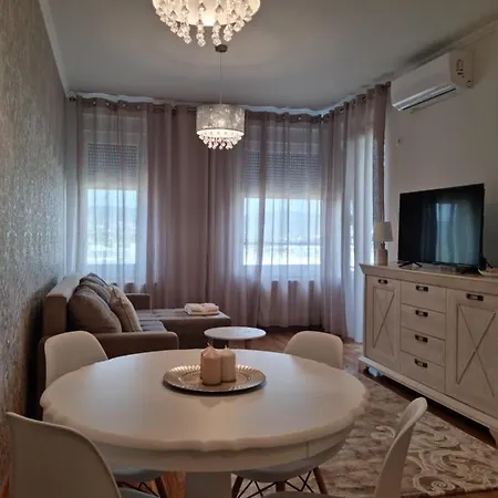 Apartment Apartman Anamarija